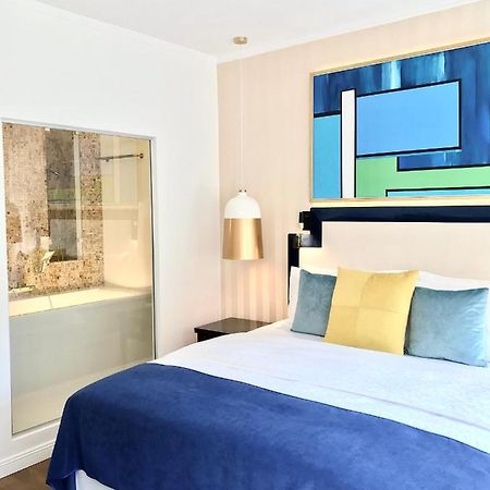 Luxury Apartments Mondrian Market Square III วอร์ซอ ภายนอก รูปภาพ