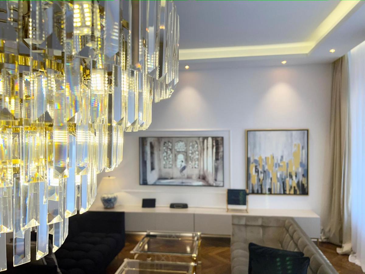 Luxury Apartments Mondrian Market Square III วอร์ซอ ภายนอก รูปภาพ